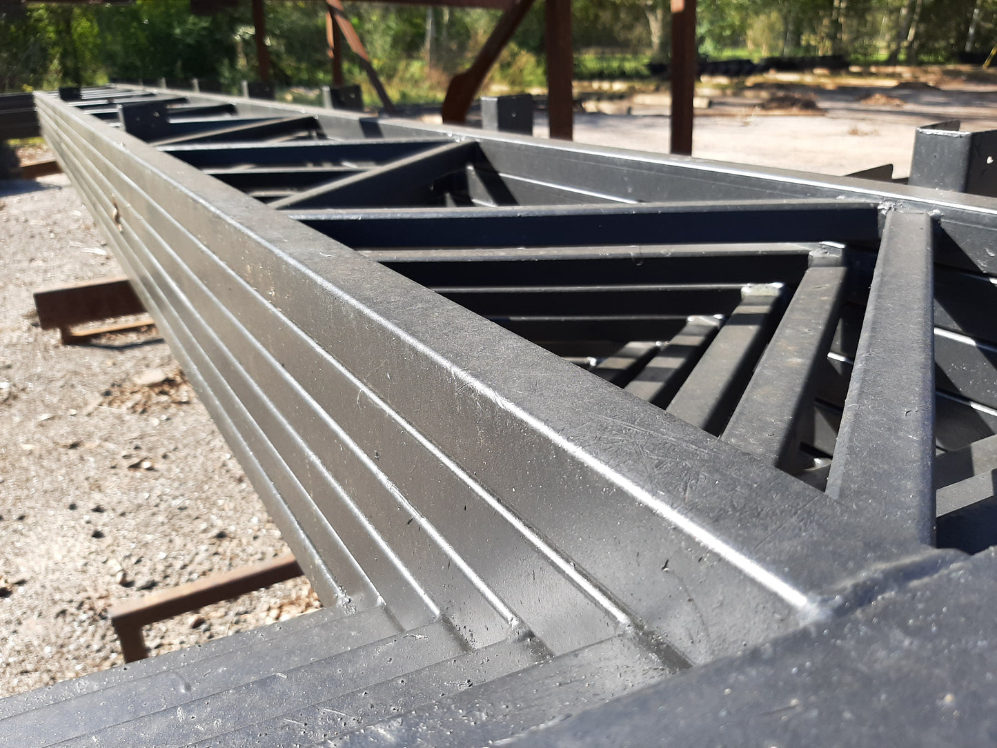 2" X 2" SQUARE TUBE STEEL ROOF TRUSSES FOR POLE BARN